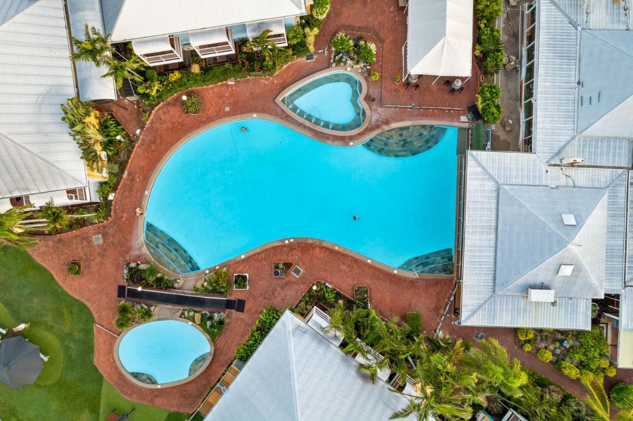 The Resort At Dolphin Heads Mackay Esterno foto