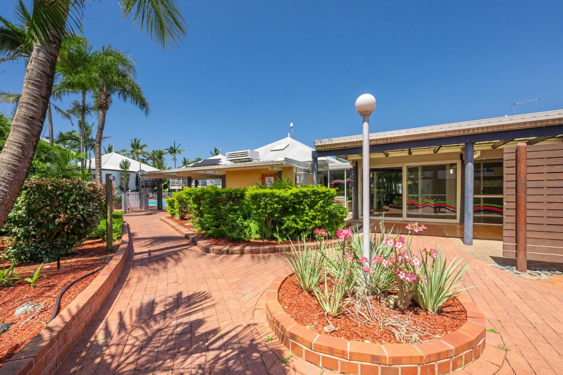 The Resort At Dolphin Heads Mackay Esterno foto