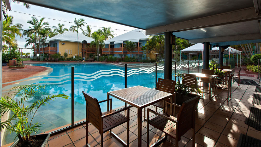 The Resort At Dolphin Heads Mackay Esterno foto