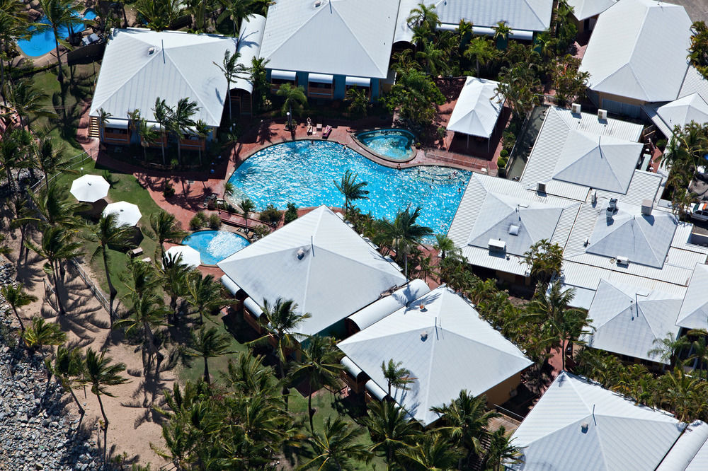 The Resort At Dolphin Heads Mackay Esterno foto