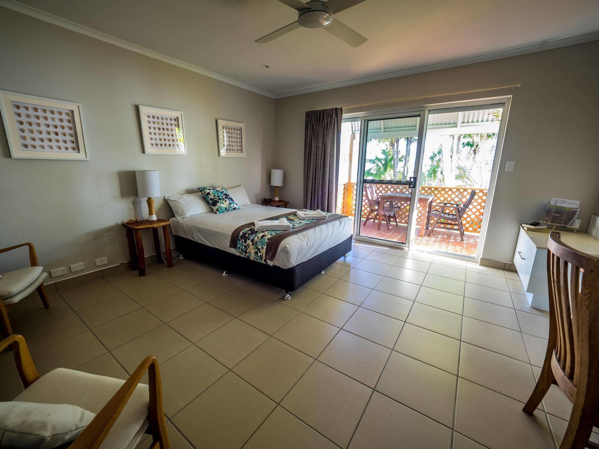 The Resort At Dolphin Heads Mackay Esterno foto